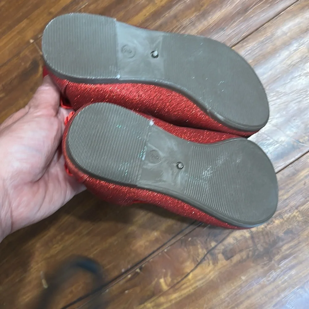 Girls Ruby Red Glitter Flats Shoes Size 2 NWT Dorothy Wizard of Oz + bonus